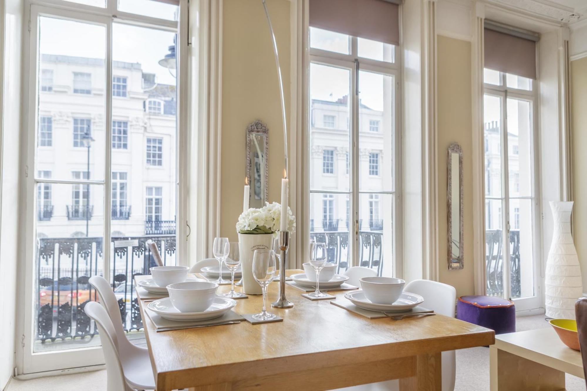 Burlington Beach Apartments ブライトン 部屋 写真
