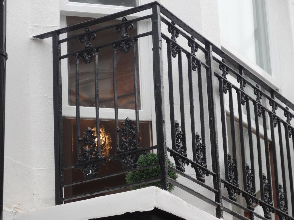 Burlington Beach Apartments ブライトン 部屋 写真