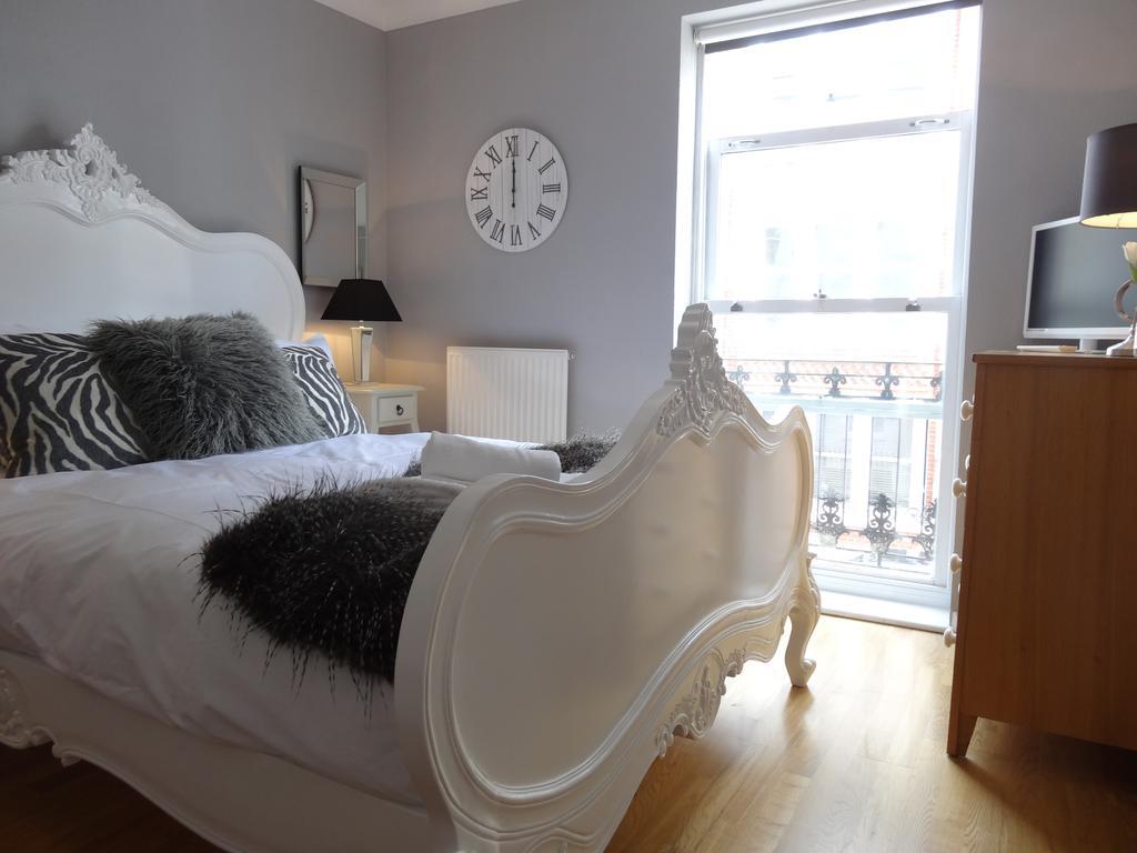 Burlington Beach Apartments ブライトン エクステリア 写真