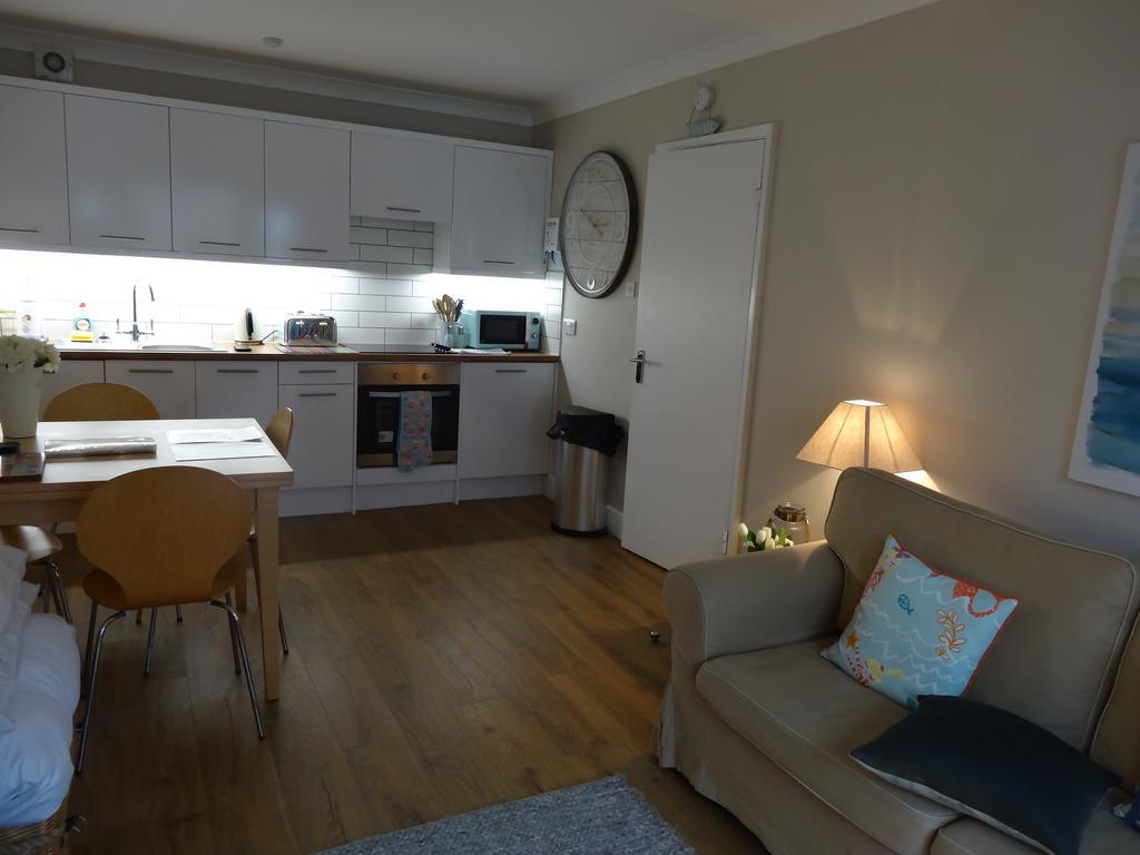 Burlington Beach Apartments ブライトン エクステリア 写真